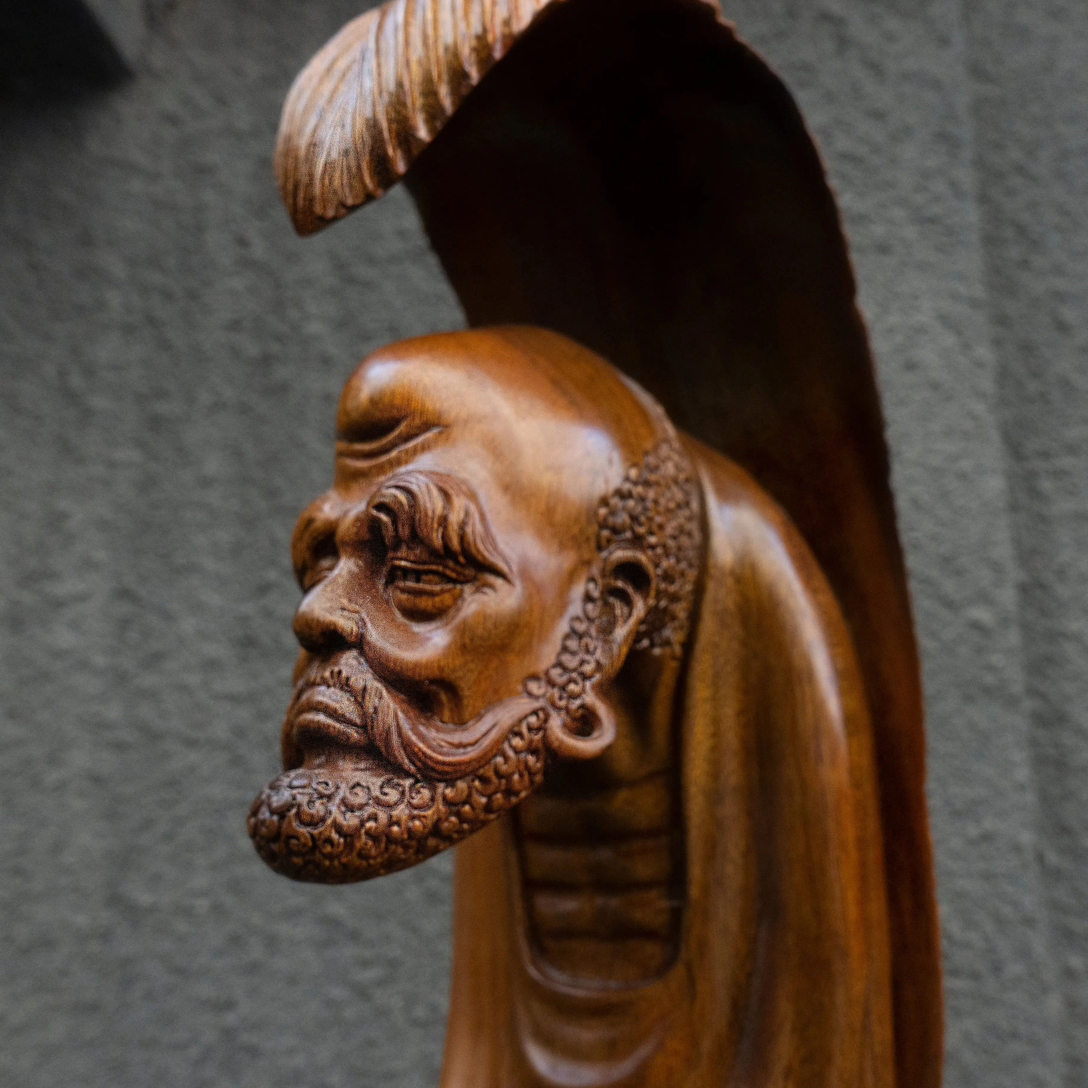 bannerImg